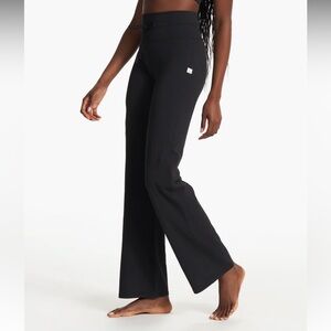 Vuori Daily Wide Leg Pant